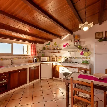 Vacanze Al Mare Patrizia's Sweet Apartment Terme Vigliatore
